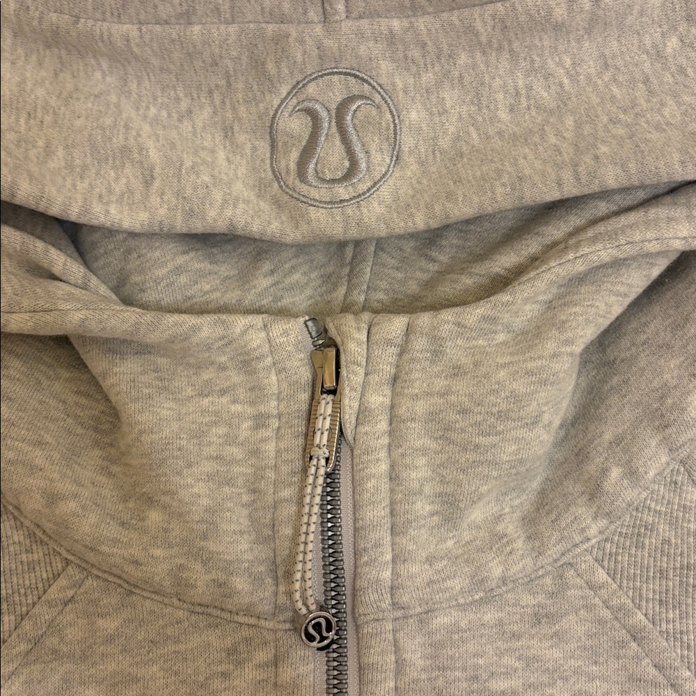 Lululemon scuba Half-Zip - Picture 2 of 4